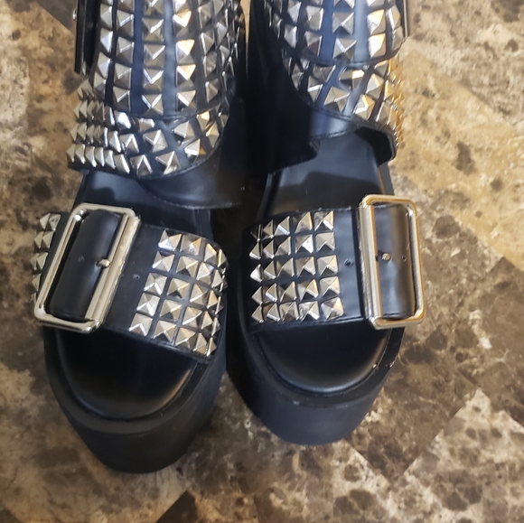 Dolls Kill Platform Sandals - Picture 2 of 7